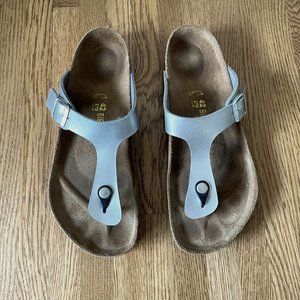 Birkenstock Gizeh, Silver Metallic leather, Size 42